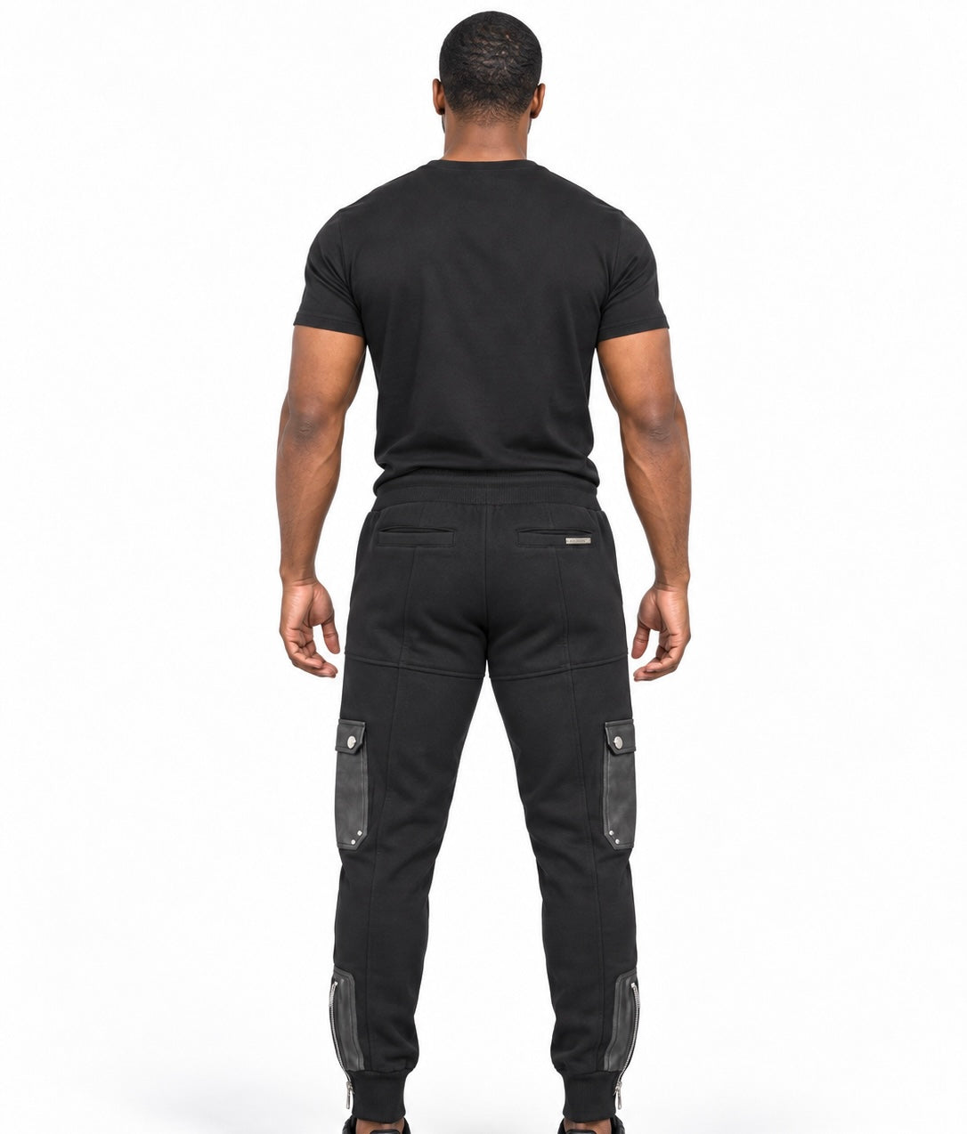 Les Hommes Men’s Genuine Leather Detail Cargo Joggers – Black